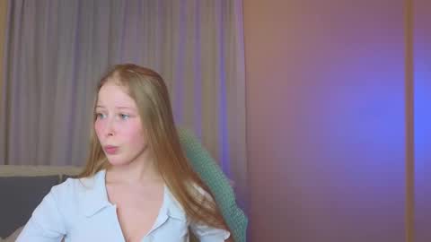 Snapshot of jenny_angelok chatting on 01-31-25, 01:23 Next broadcast on December 05 subject to change online show from 01-31-25, 01:23