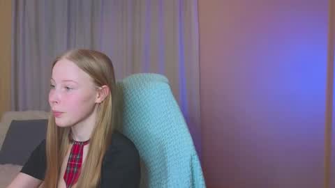 Snapshot of jenny_angelok chatting on 02-06-25, 11:10 Next broadcast on December 05 subject to change online show from 02-06-25, 11:10