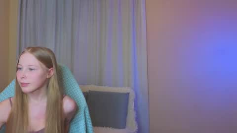 Snapshot of jenny_angelok chatting on 02-07-25, 11:23 Next broadcast on December 05 subject to change online show from 02-07-25, 11:23