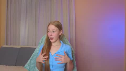 Snapshot of jenny_angelok chatting on 03-09-25, 09:57 Next broadcast on December 05 subject to change online show from 03-09-25, 09:57