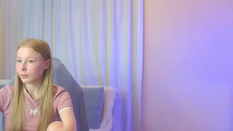 Snapshot of jenny_angelok chatting on 09-11-25, 10:37 Next broadcast on December 05 subject to change online show from 09-11-25, 10:37