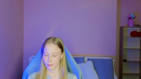 Next broadcast on December 05 subject to change  online show from 04-09-26, 09:26