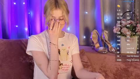 jenny_bunny_ online show from 01-10-25, 07:25