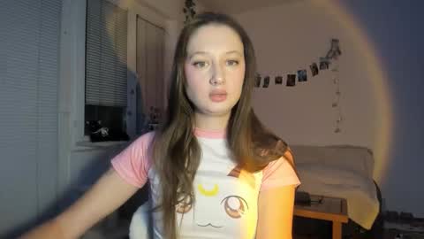 Snapshot of jenny_cox_love chatting on 11-07-25, 07:14 Jennifer Jenny Darling online show from 11-07-25, 07:14