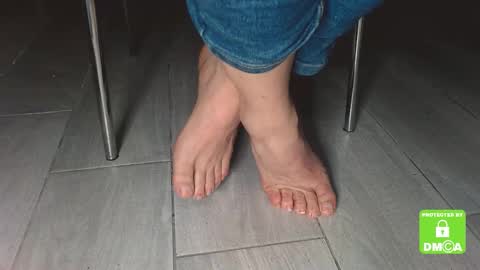 Jenny online show from 02-20-25, 02:13