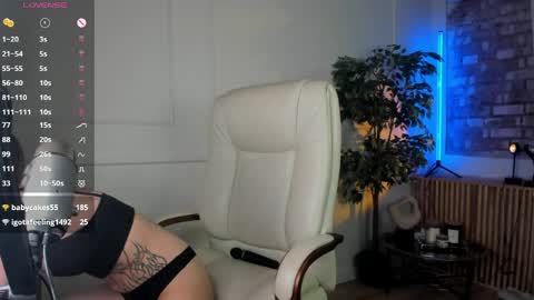 jenny_harringtons online show from 04-23-26, 07:09