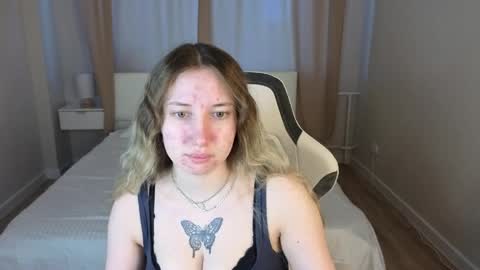 Jenny Perez online show from 05-15-26, 01:01