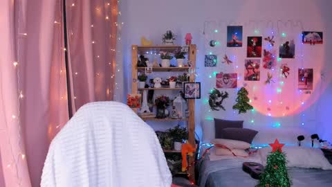 Jenny Piper online show from 12-25-24, 06:20