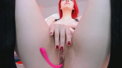 Jenny Piper online show from 04-11-26, 04:06