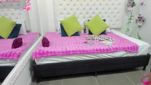 jenny_stark online show from 10-18-25, 07:25