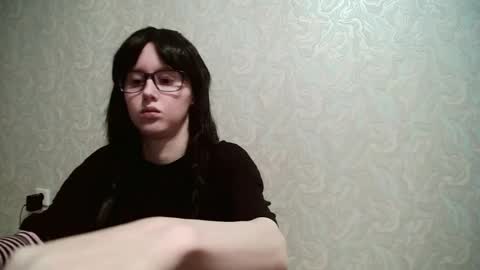 JennyOlset online show from 12-14-25, 09:25