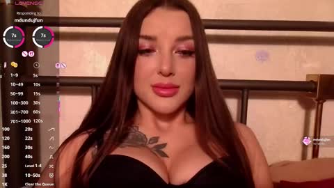 Jenny online show from 01-12-26, 08:03