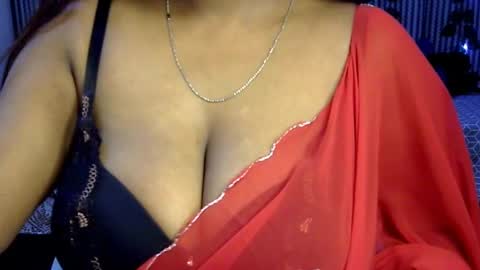 Snapshot of jennysinghaniya chatting on 12-18-24, 04:42 jenny online show from 12-18-24, 04:42