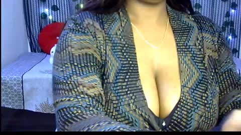 Snapshot of jennysinghaniya chatting on 12-28-24, 11:16 jenny online show from 12-28-24, 11:16
