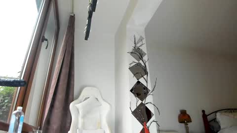 infamous blondiechloe.             Jennyjennywildd online show from 10-15-25, 02:17