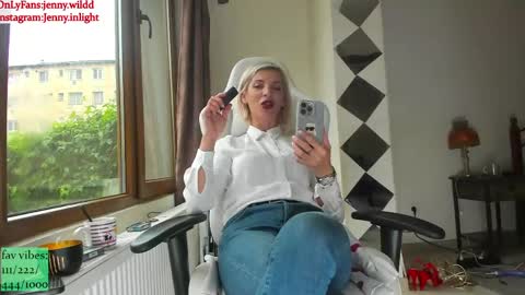 infamous blondiechloe.             Jennyjennywildd online show from 05-18-26, 05:46