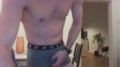 Jacky online show from 12-22-24, 04:27