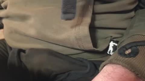 Snapshot of jeremie18cms chatting on 03-09-25, 06:11 Machine Sperme online show from 03-09-25, 06:11