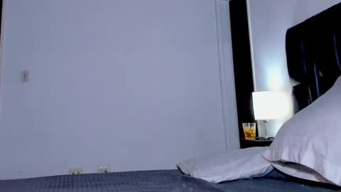 Snapshot of jeremmy_5_ chatting on 02-12-25, 12:12 Jeremmy online show from 02-12-25, 12:12