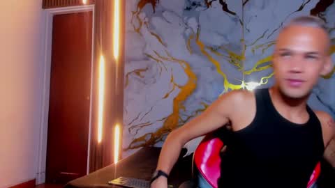 Snapshot of jeremmy_5_ chatting on 03-04-25, 12:01 Jeremmy online show from 03-04-25, 12:01