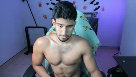 Snapshot of jeremy_colton_hot chatting on 10-27-25, 09:46 jeremy_colton_hot online show from 10-27-25, 09:46