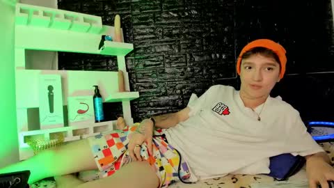 jero independent model online show from 03-11-25, 05:38