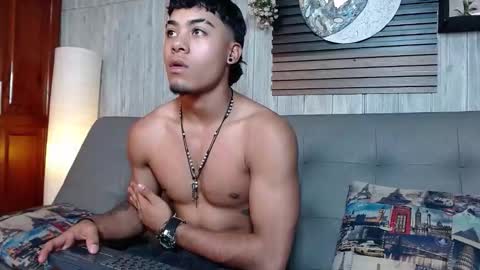 Snapshot of jeremy_wallker chatting on 02-13-26, 08:49 Jeremy online show from 02-13-26, 08:49