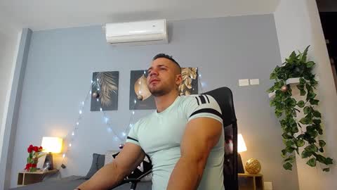 Jeremy Lowe online show from 12-17-24, 01:16