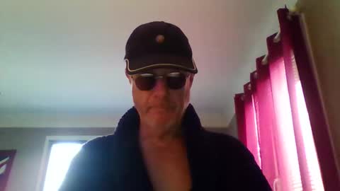 jerflor online show from 12-15-25, 12:09