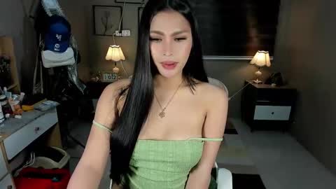 Snapshot of jerkingjenaxxx chatting on 11-04-25, 04:50 JENA online show from 11-04-25, 04:50