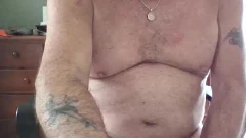 Snapshot of jerkingmanforyou chatting on 10-28-25, 03:58 jerkingmanforyou online show from 10-28-25, 03:58