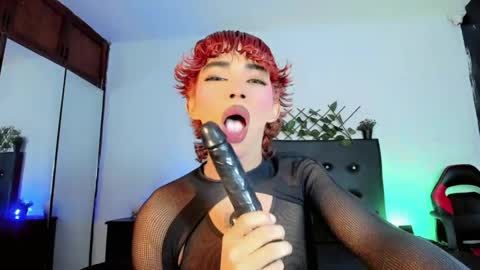 Snapshot of jero_tease_s7s chatting on 04-29-26, 01:53 Jeronimo online show from 04-29-26, 01:53