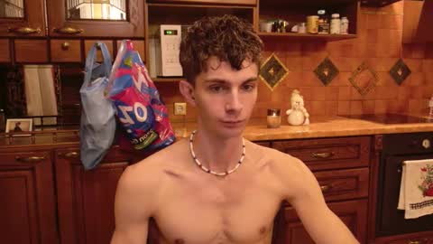 Snapshot of jerry_lucky chatting on 12-21-25, 05:47 Jerry online show from 12-21-25, 05:47