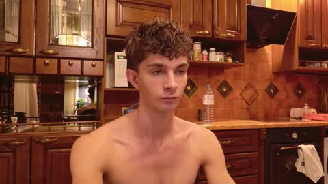 Snapshot of jerry_lucky chatting on 01-08-26, 02:58 Jerry online show from 01-08-26, 02:58