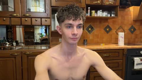 Snapshot of jerry_lucky chatting on 01-17-26, 02:44 Jerry online show from 01-17-26, 02:44