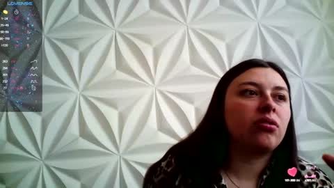 Snapshot of jerryandjessicaa chatting on 10-04-25, 06:39 Jess y Jerry online show from 10-04-25, 06:39