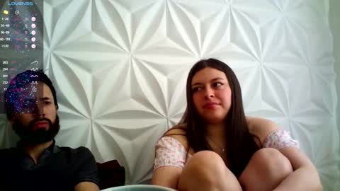 Snapshot of jerryandjessicaa chatting on 10-15-25, 01:22 Jess y Jerry online show from 10-15-25, 01:22