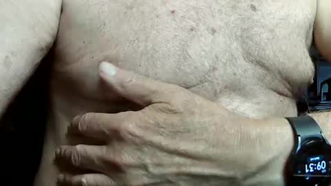 Snapshot of jerrynfla chatting on 04-03-26, 01:31 jerrynfla online show from 04-03-26, 01:31