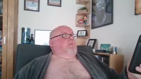 Snapshot of jerseyhammer01 chatting on 05-01-26, 07:57 Harry online show from 05-01-26, 07:57