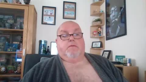 Snapshot of jerseyhammer01 chatting on 06-11-26, 08:12 Harry online show from 06-11-26, 08:12