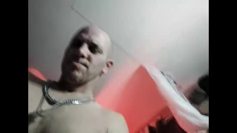 Snapshot of jerzeymike69 chatting on 01-31-25, 10:52 JerzeyMike online show from 01-31-25, 10:52