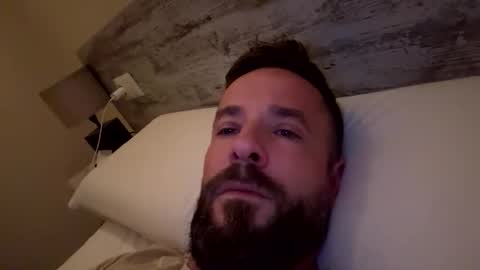 Snapshot of jesaj chatting on 12-15-25, 06:06 jesaj online show from 12-15-25, 06:06