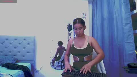 JESICA online show from 09-30-25, 11:10