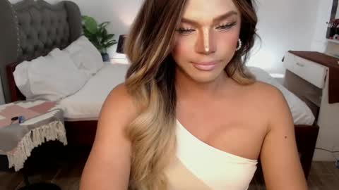 Snapshot of jesie_hot69 chatting on 01-20-25, 02:03 jesie_hot69 online show from 01-20-25, 02:03