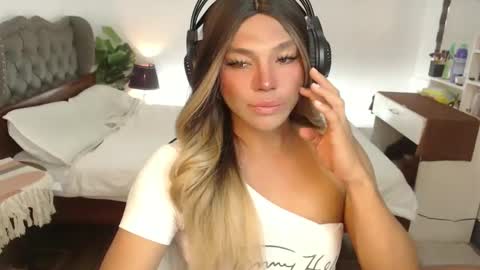 Snapshot of jesie_hot69 chatting on 02-24-25, 04:26 jesie_hot69 online show from 02-24-25, 04:26