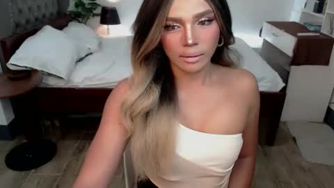 jesie_hot69 online show from 11-08-25, 10:26