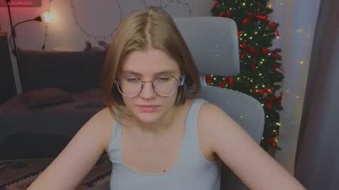  JessieVibes online show from 12-17-25, 12:11
