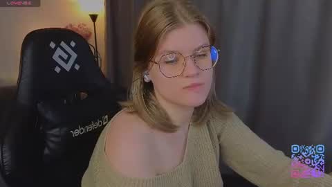  JessieVibes online show from 06-13-26, 02:04