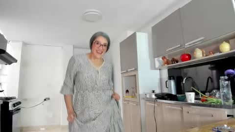 Snapshot of jess1ca_herrera chatting on 01-23-25, 07:07 jessica herreraToday I will be your devil and you my victim online show from 01-23-25, 07:07