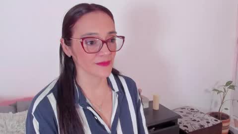 jessica herreraToday I will be your devil and you my victim online show from 04-22-26, 10:00